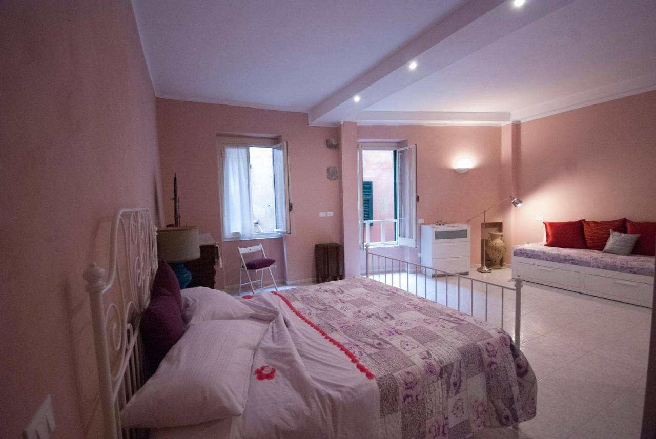 Ca De Lelio Hotel Манарола Екстериор снимка