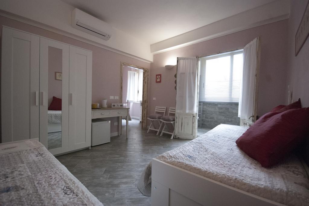Ca De Lelio Hotel Манарола Екстериор снимка