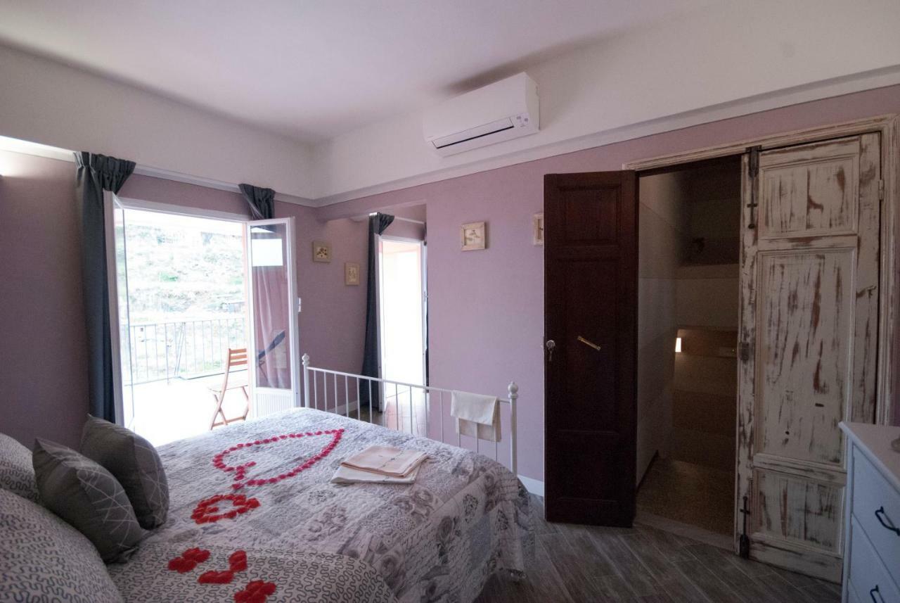 Ca De Lelio Hotel Манарола Екстериор снимка
